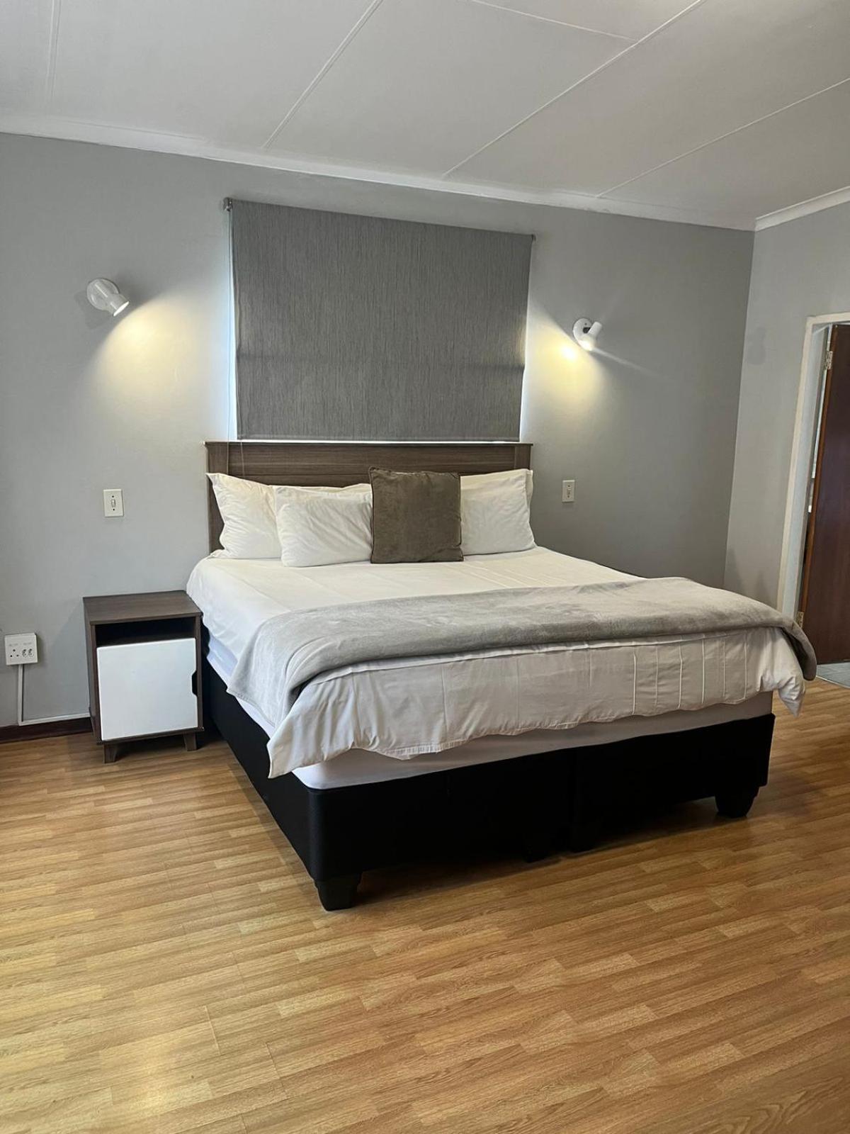 African Kingdom Guest House ボックスバーグ エクステリア 写真